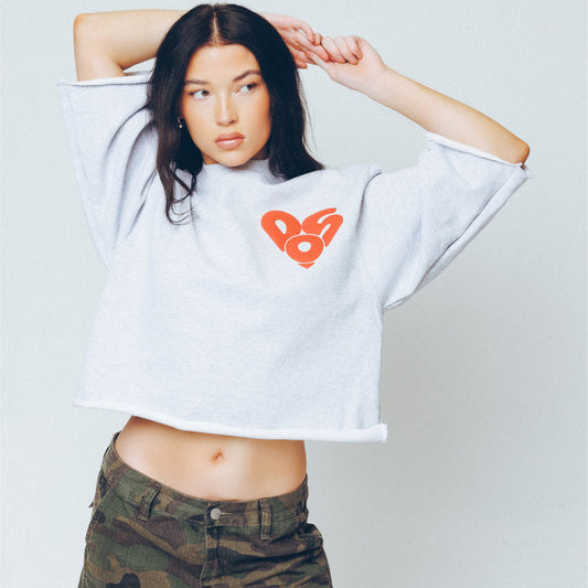 HEART 3/4 CREWNECK